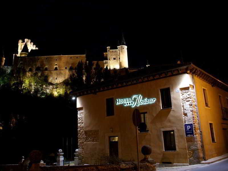 Hotel Alcazar Segóvia Exterior foto